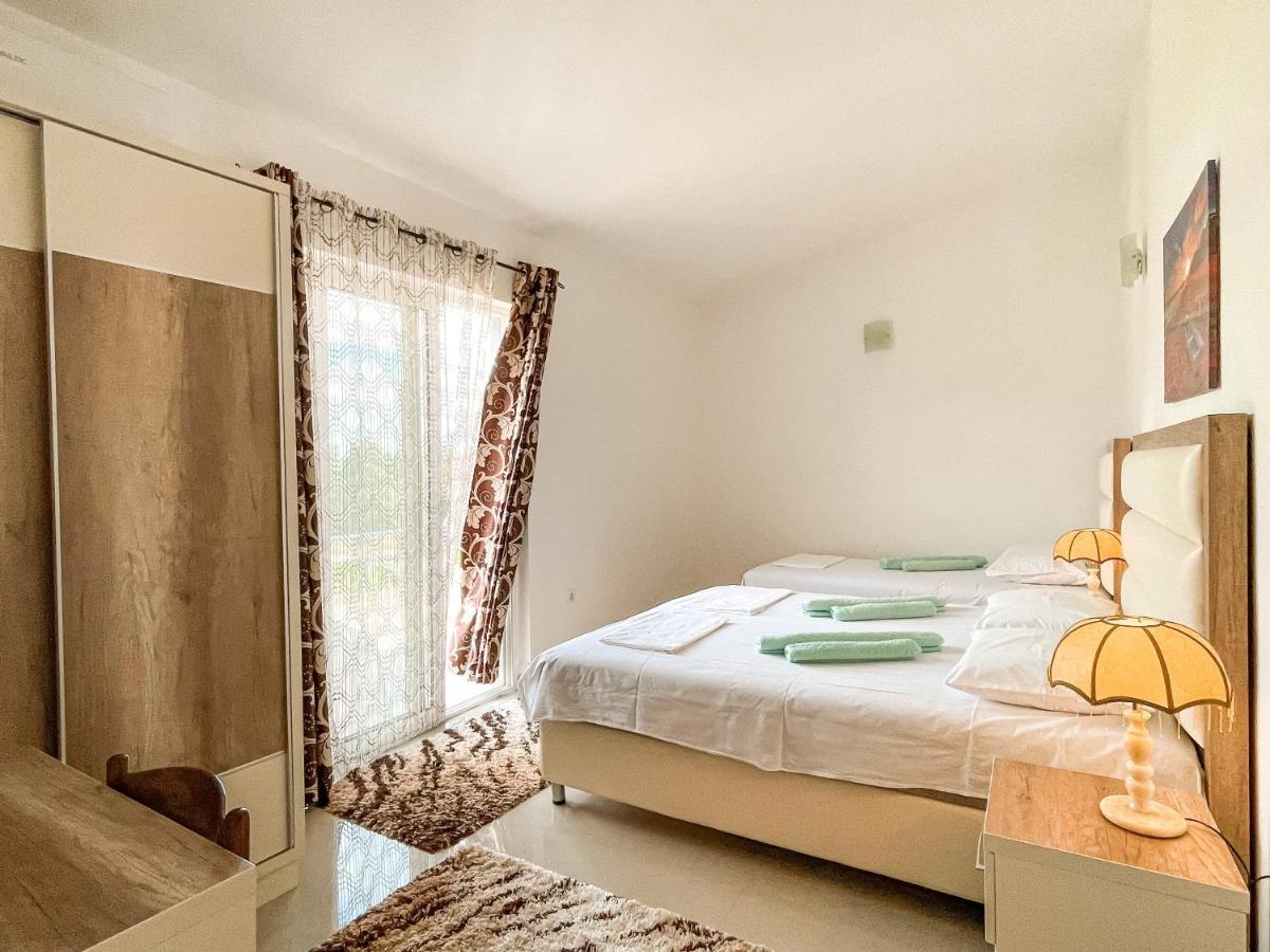Rejhan Totti Ulcinj Exterior foto